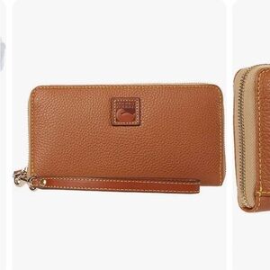 COPY - Dooney and Bourke wallet